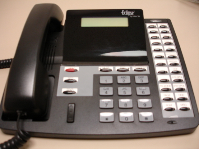 1 Refurbished Inter-Tel Eclipse Associate LCD Phone, 560.4200 (Intertel 5604201)
