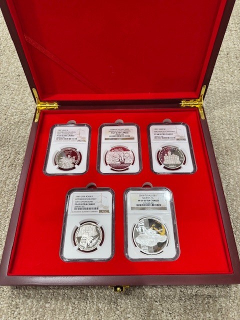 Wooden 5 NGC-Coin Display & Storage Box Case – Premium Collector Coin Holder NGC