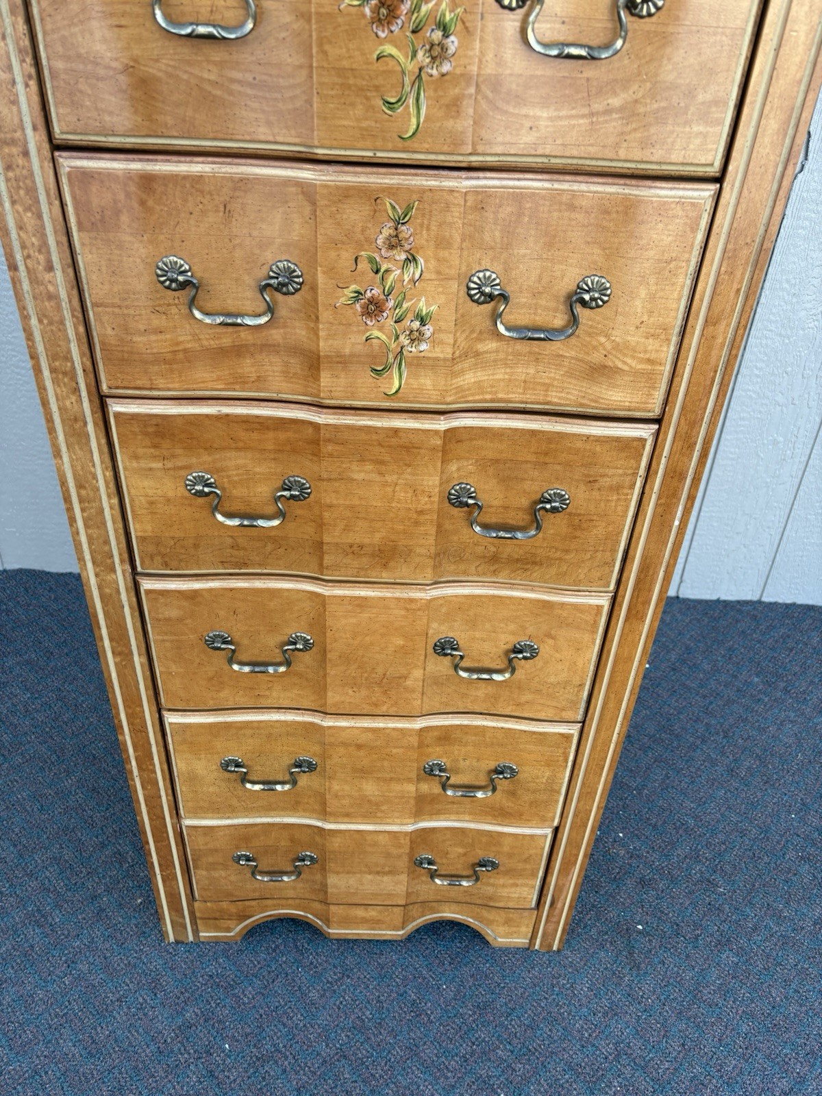 67431 STANLEY Furniture Stenciled Lingerie Chest