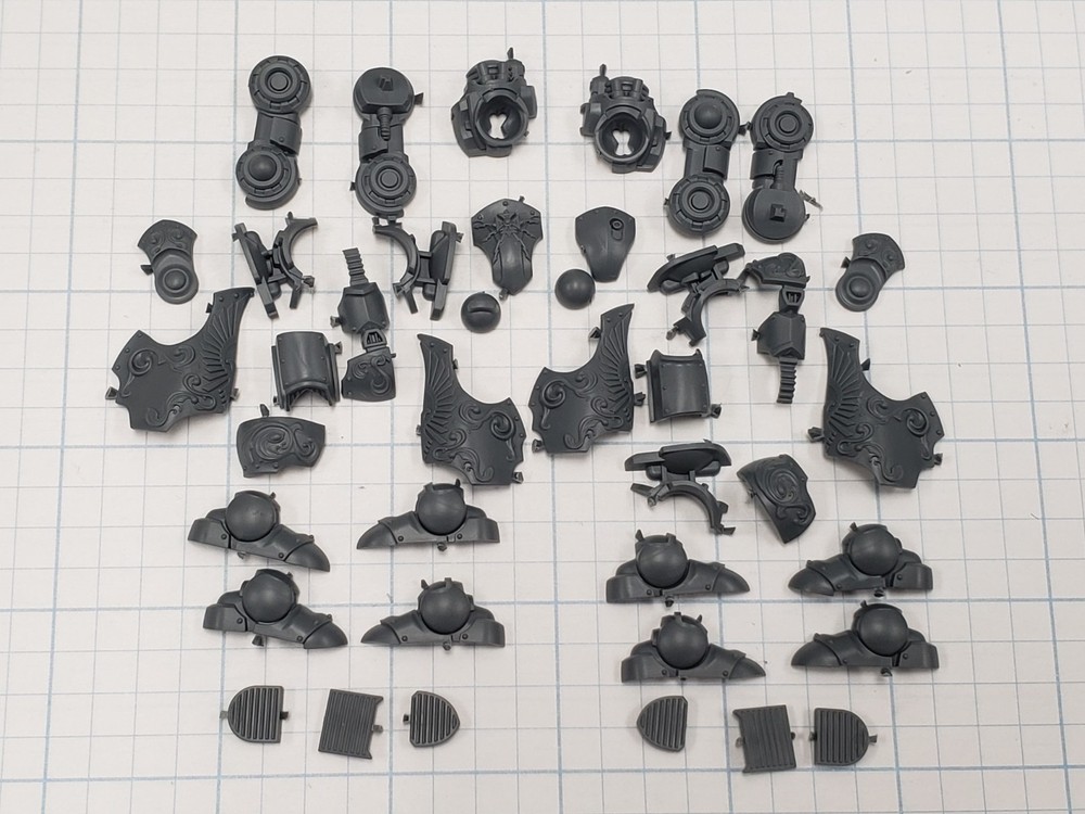 30k Legio Custodes Bits Achillus Contemptor Dreadnought Engraved Legs Set #01