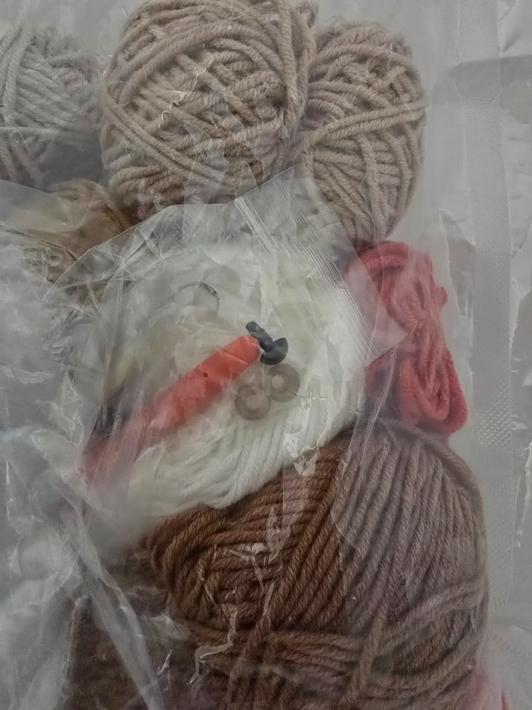 DIY Handicrafts Crochet Kit for Beginners CH0004 Includes Everything Needed