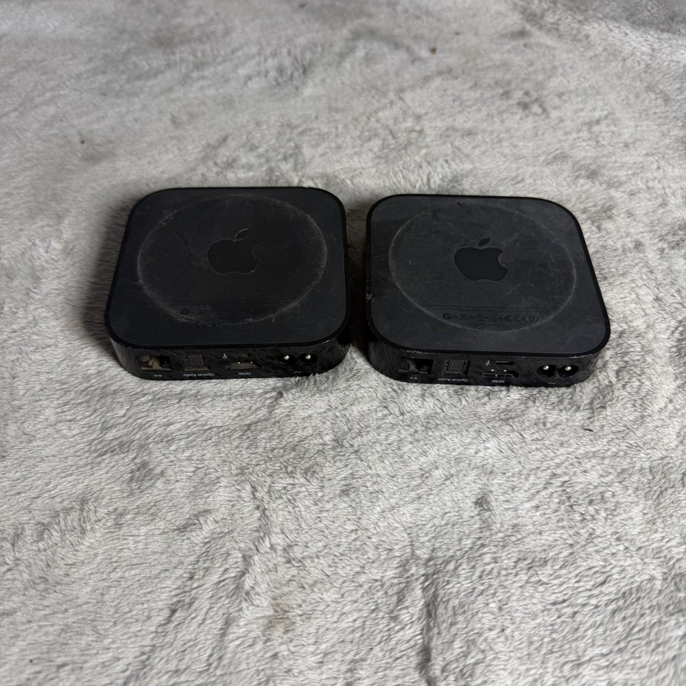 2 Apple TV UNTESTED no power cable