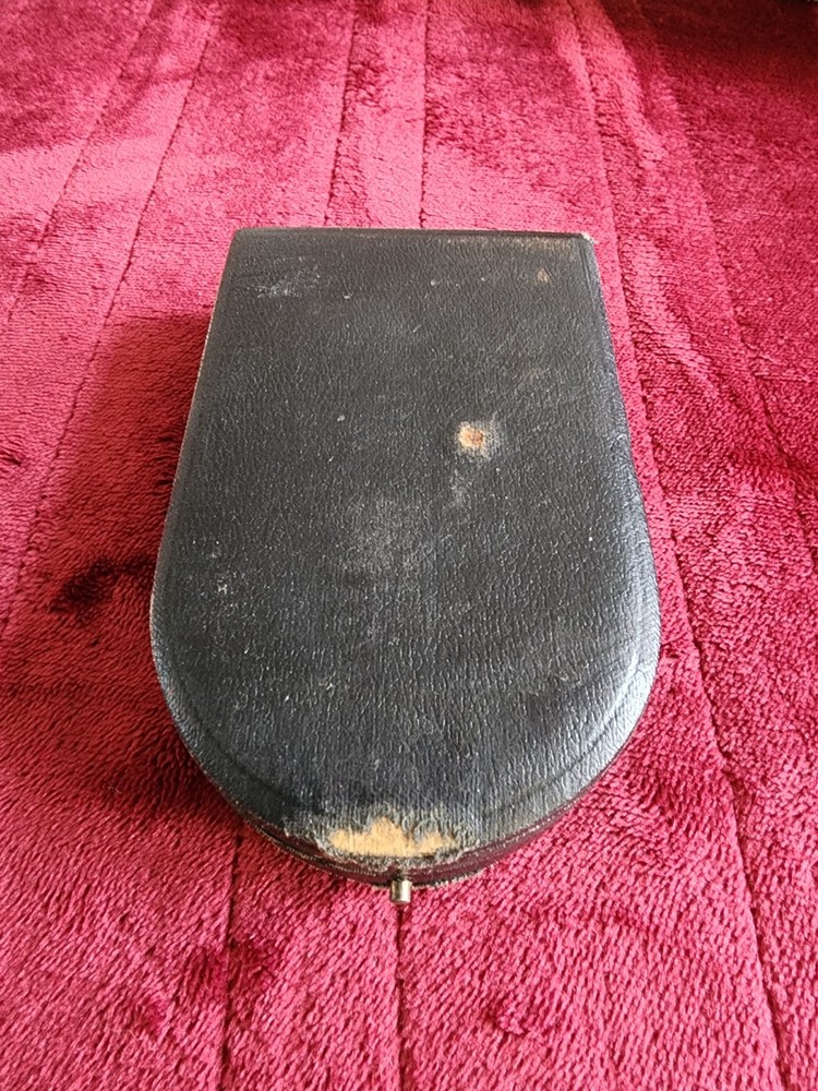 Pour le merite original 1930's with issue case.