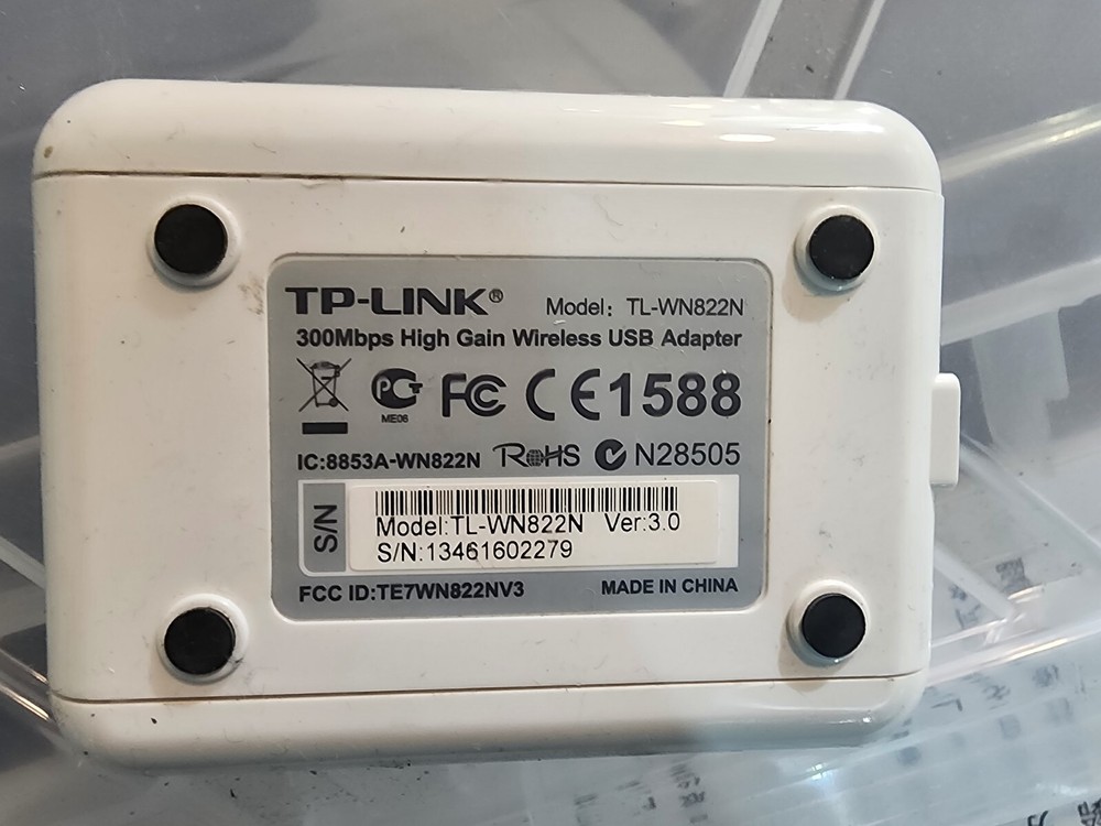 TP-LINK High Gain Wireless USB Adapter TL-WN822N