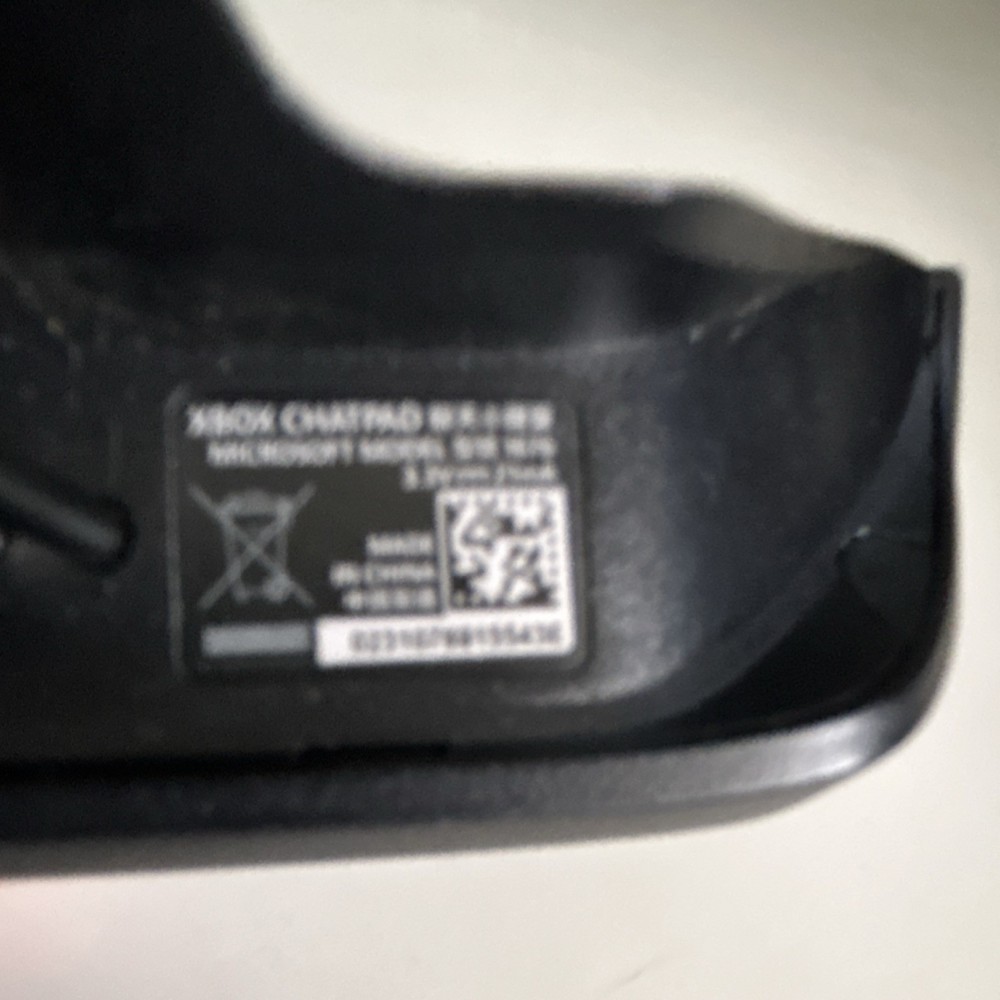 Microsoft Xbox One Chatpad Black Keyboard Attachment for Controller