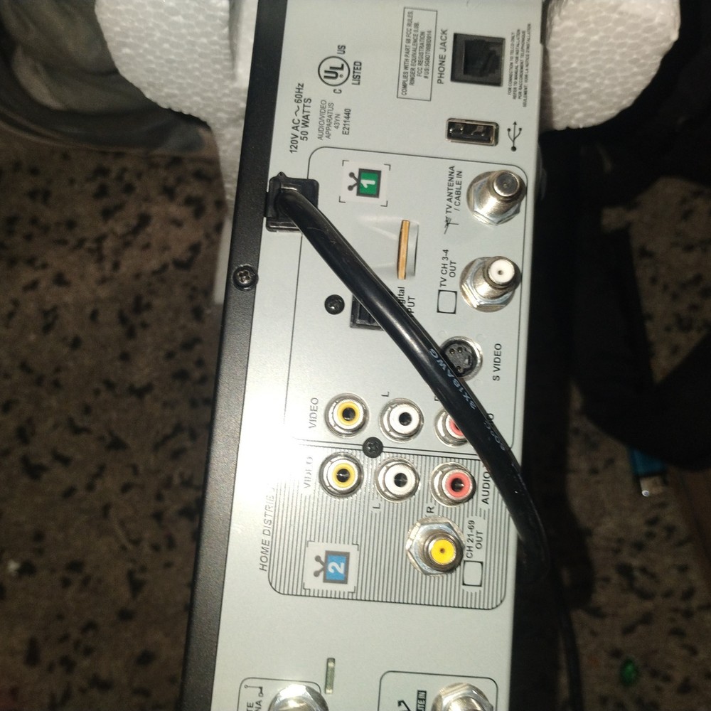 Dish Network 625 Dual Tuner DVR Receiver | Tested Power On | With Cables & Split