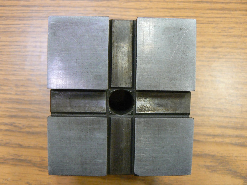 LATHE TOOL HOLDER