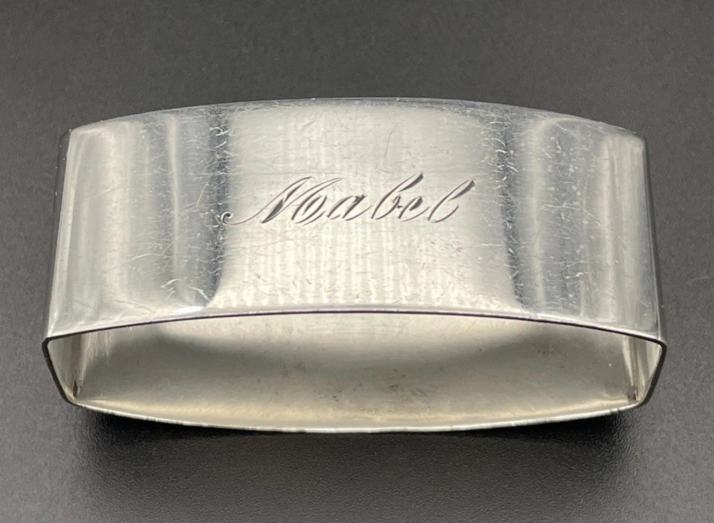 Lunt Sterling Silver Napkin Ring Engraved Name “Mabel”
