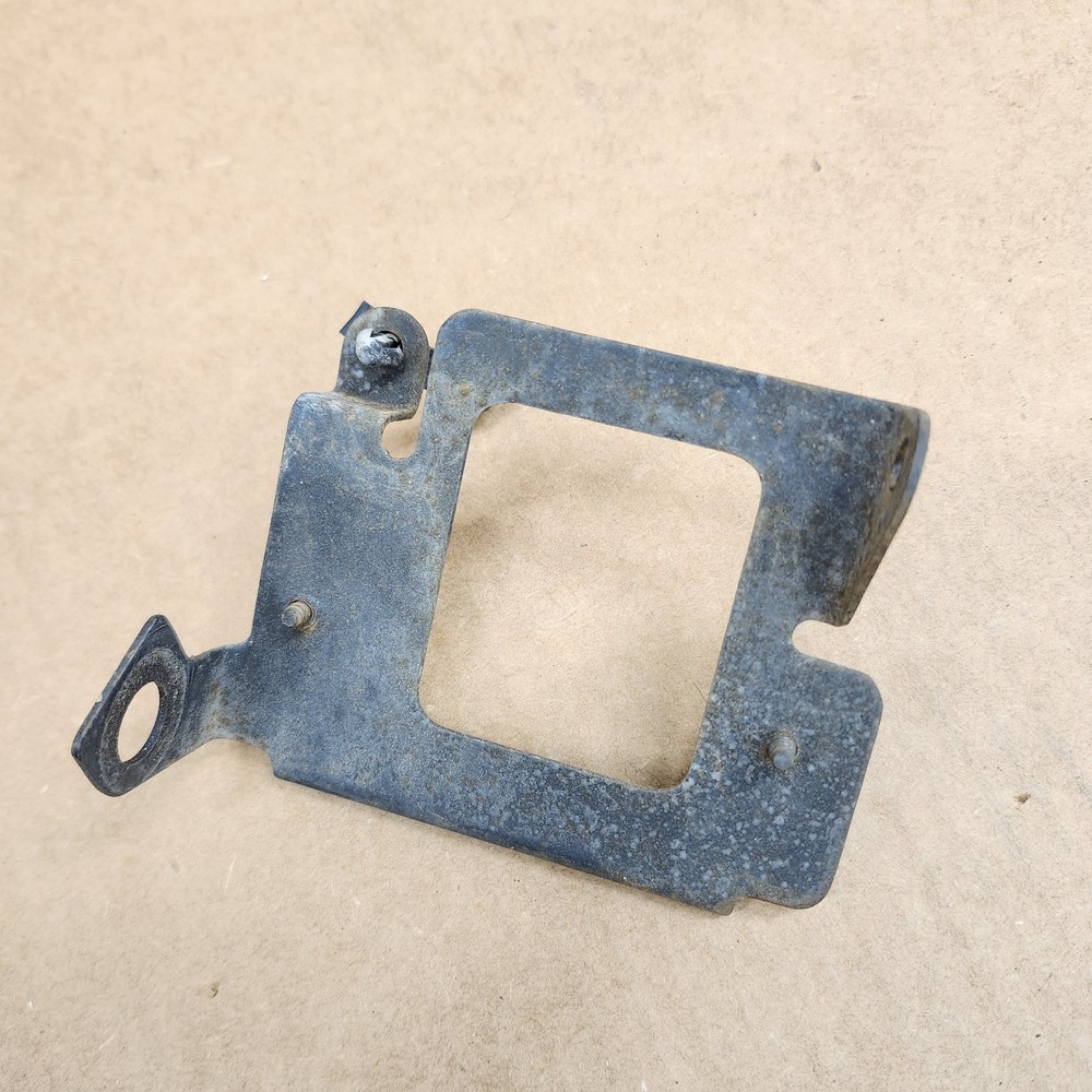 84-86 C4 Corvette Ignition Spark Control Module Knock Sensor Mount Bracket Bolts