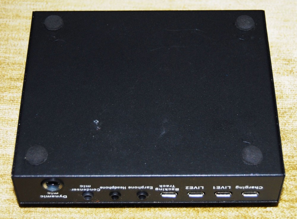 Live V8 Multifunctional Live Adjustable Sound Card