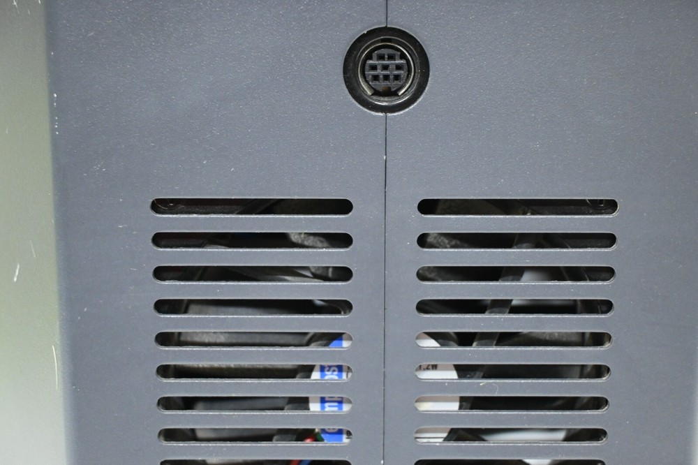 Bowens QuadX 3000 power pack