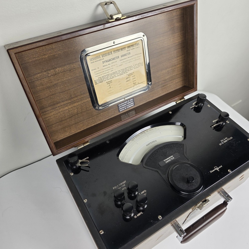 Sensitive Research Dynamometer Ammeter Model D, Collectors Peace