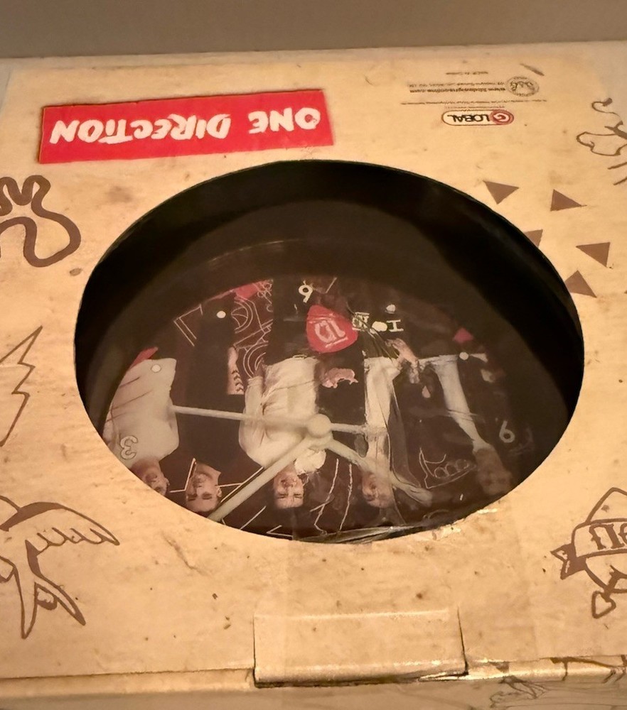 One Direction Limited Edition Swivel Mirror And Clock