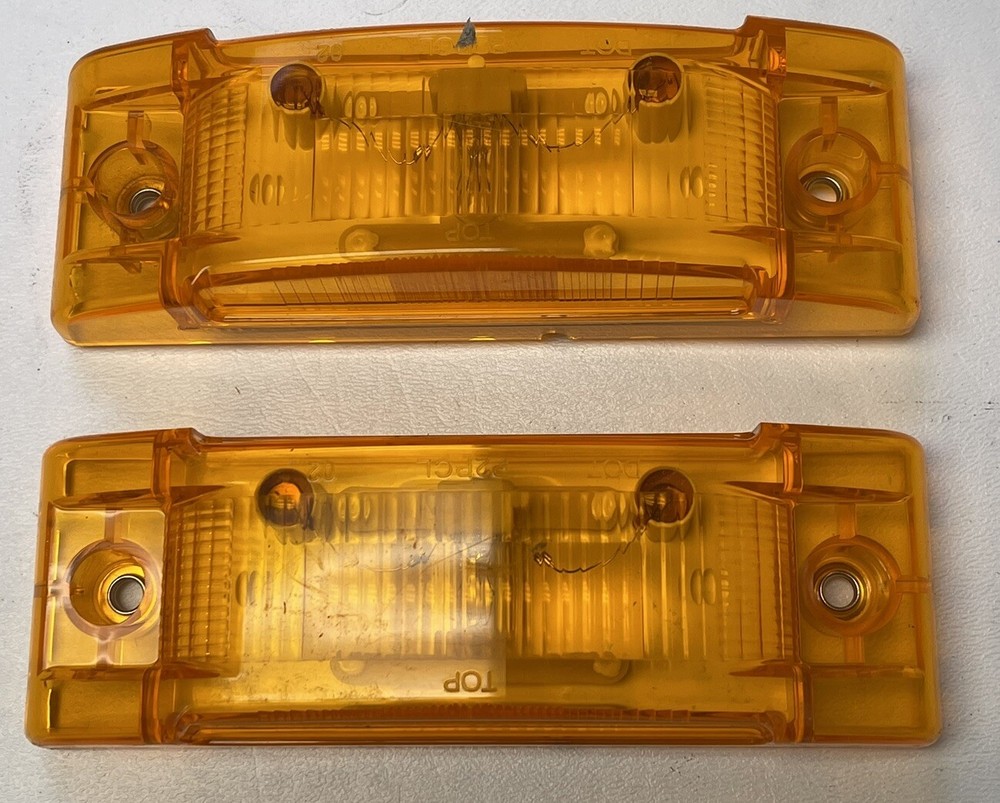Power Products 4" x 2" Rectangular Clearance / Marker Light - Amber (2 Pack)
