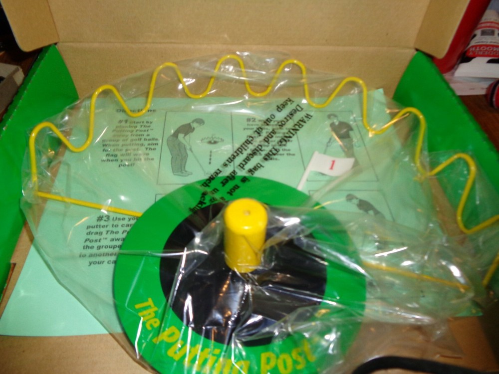 THE PUTTING POST PUTTING TRAINING NIB