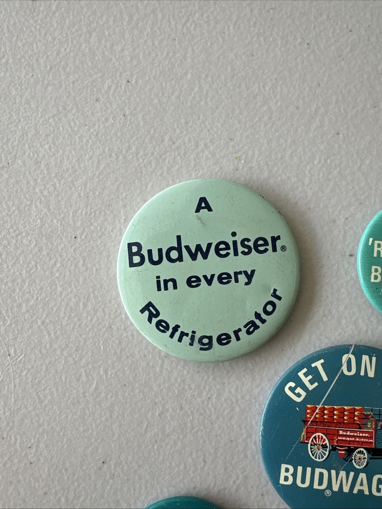 7 Vintage Budweiser Pinbacks