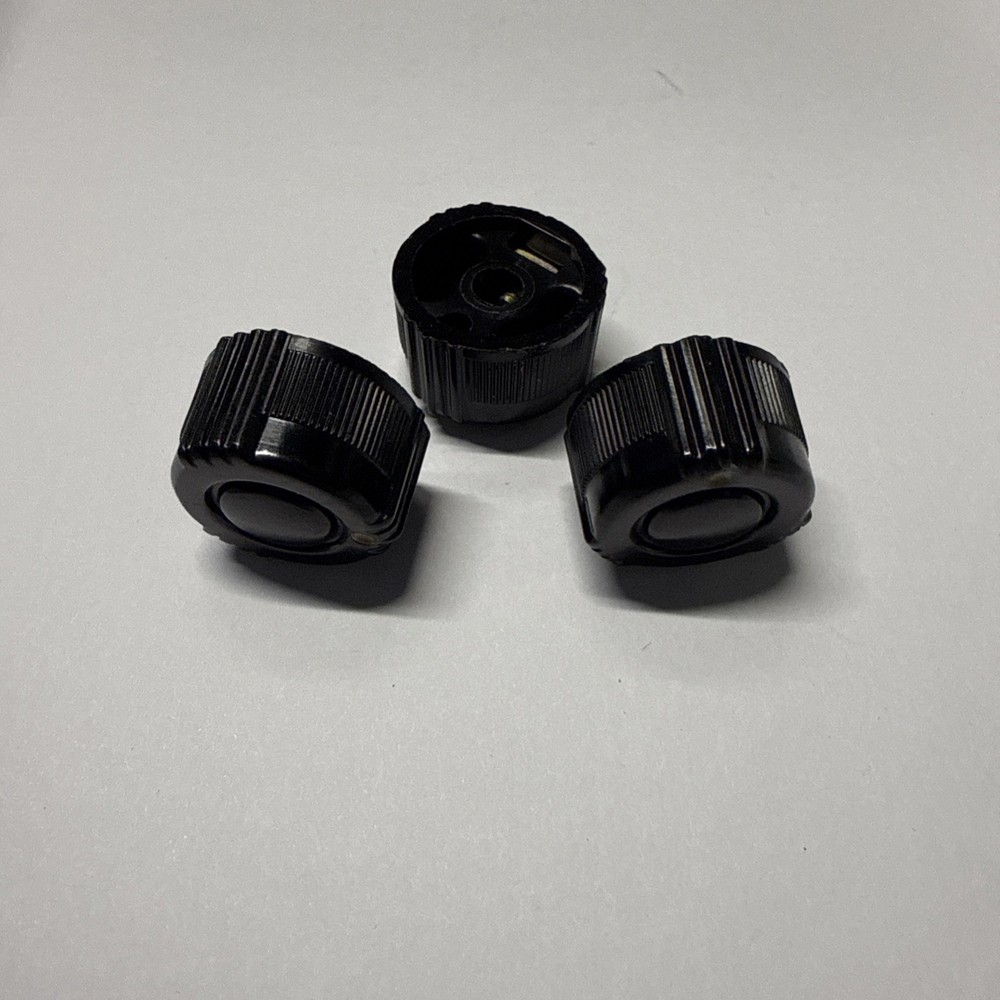 PARASET replica set of 3 knobs