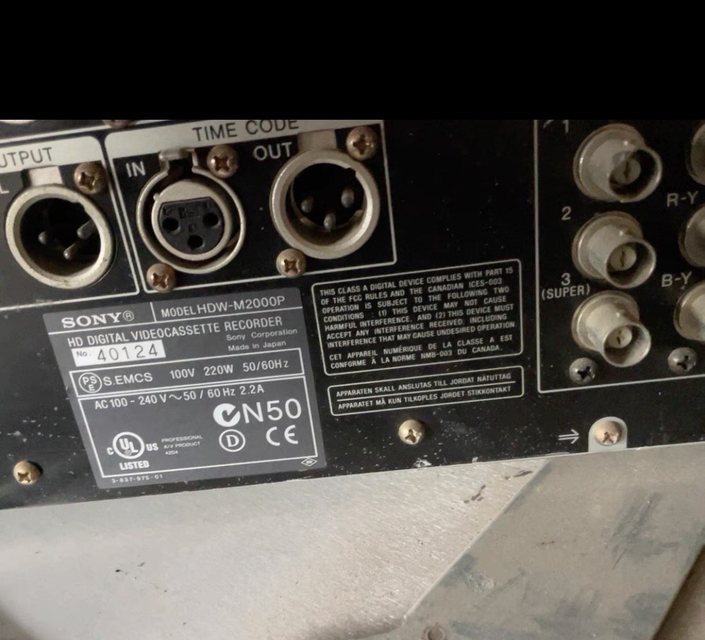 1pcs Sony hdw-m2000p multiformat hdcam recoder with digibeta,