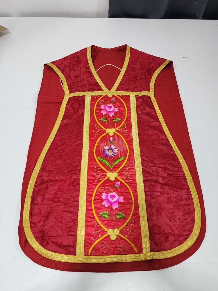 Antique Fiddleback Chasuble