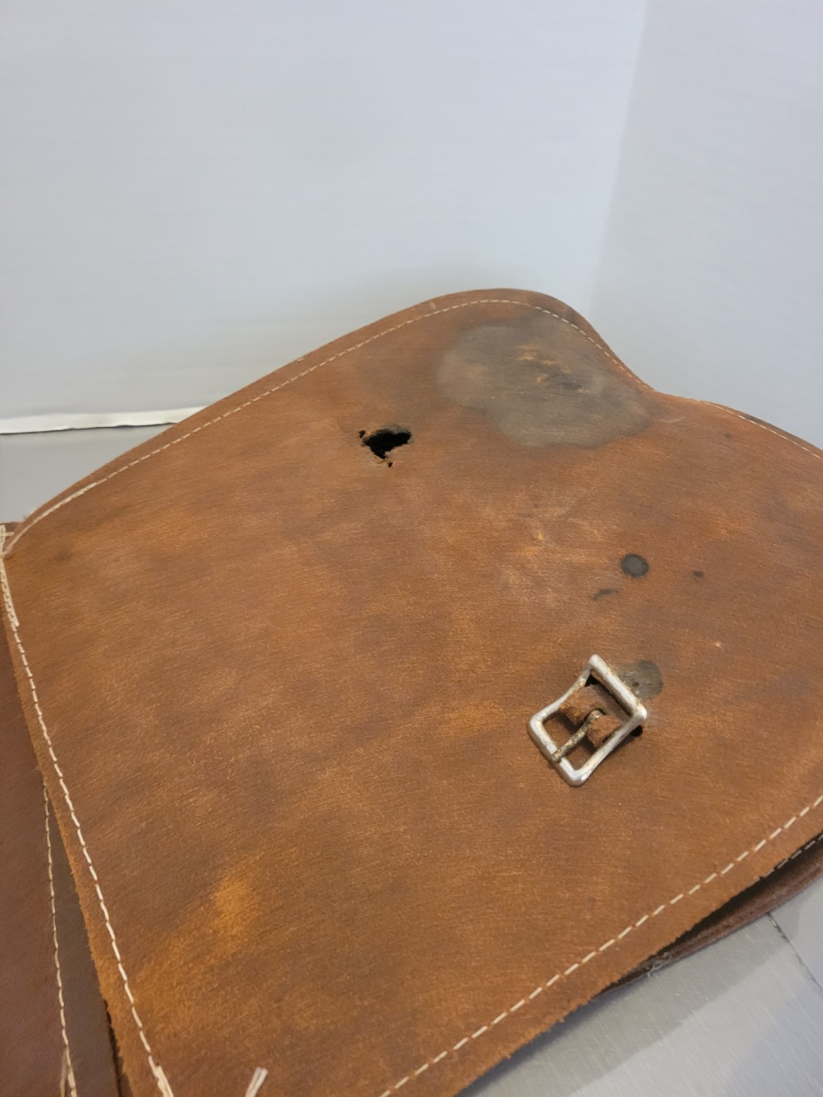 Antique Saddlebags Suede Satchel Style Read