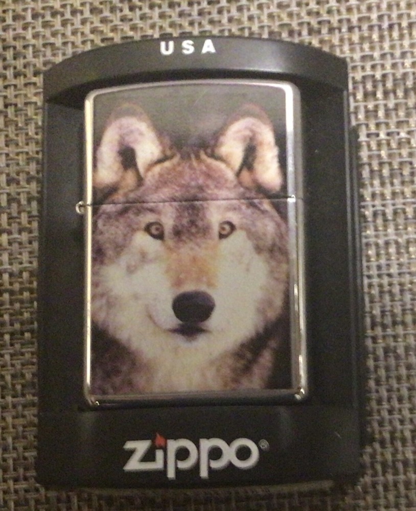 WOLF  ZIPPO LIGHTER MINT IN BOX