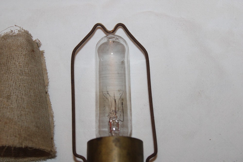 Vintage 15w Lightbulb w/Socket Adapter and Protector