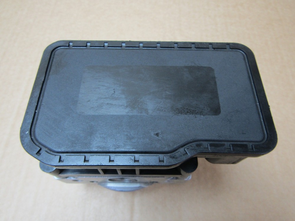 Triumph Tiger 800 2011 ABS pump control module NISSIN (14638)