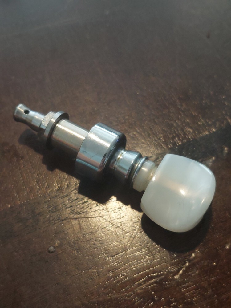 Elton Geared banjo  peg chrome