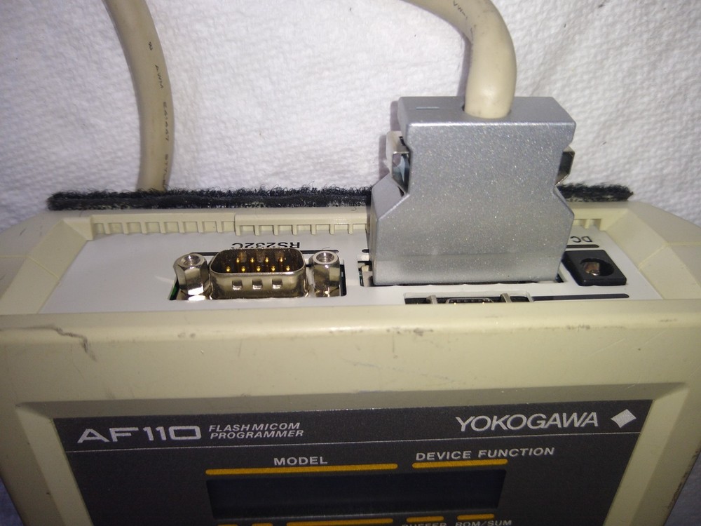 YokoGawa Flash Micom Programmer MF110C