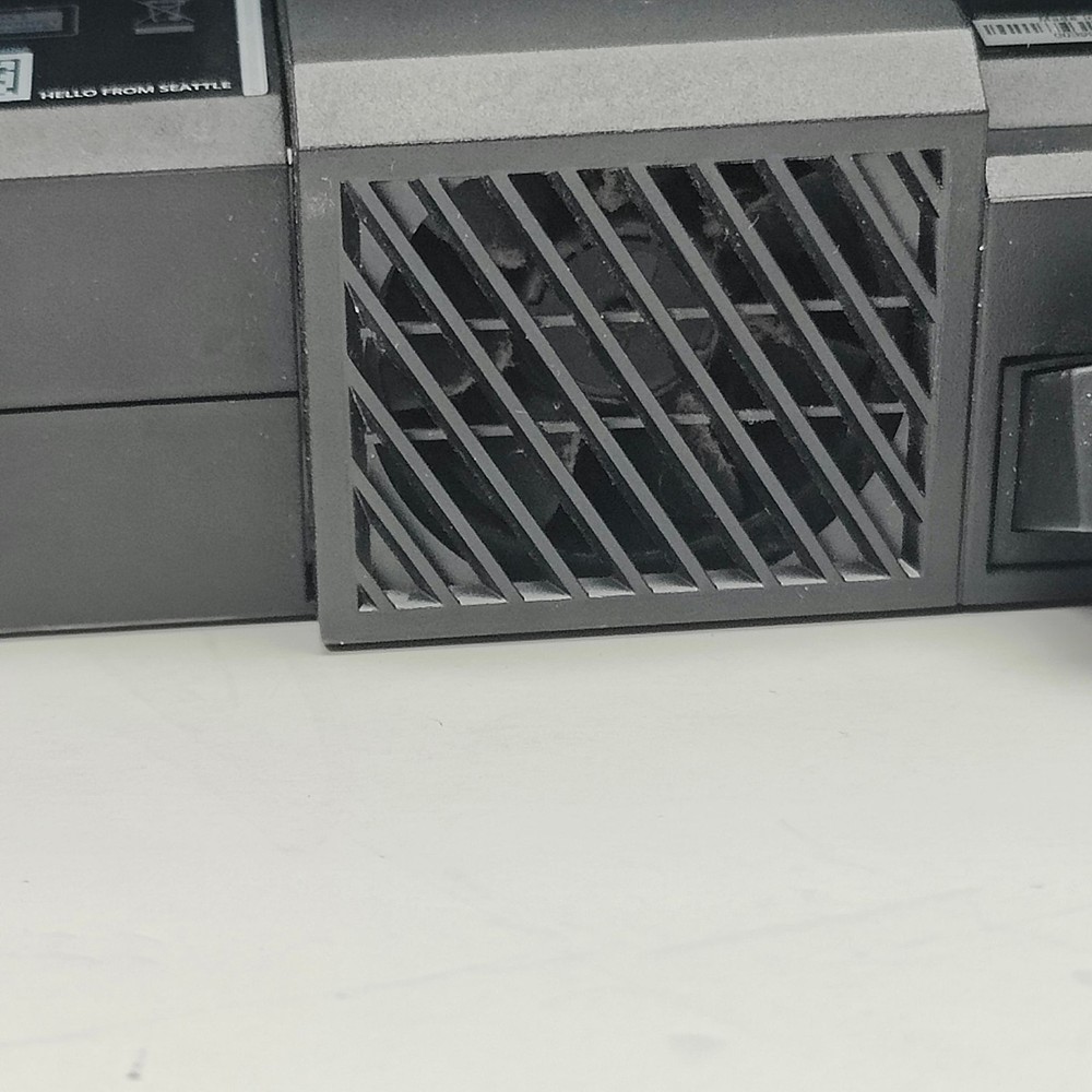 Microsoft Kinect Sensor Xbox One Model 1520 Motion Tracking Camera Controller