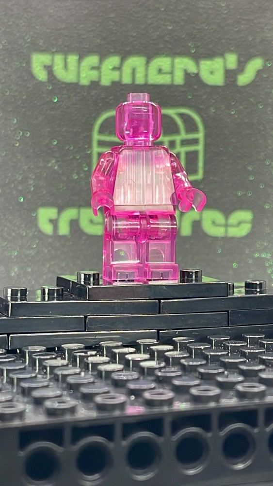 CUSTOM BLANK MOC TRANSPARENT HOT PINK MINIFIG