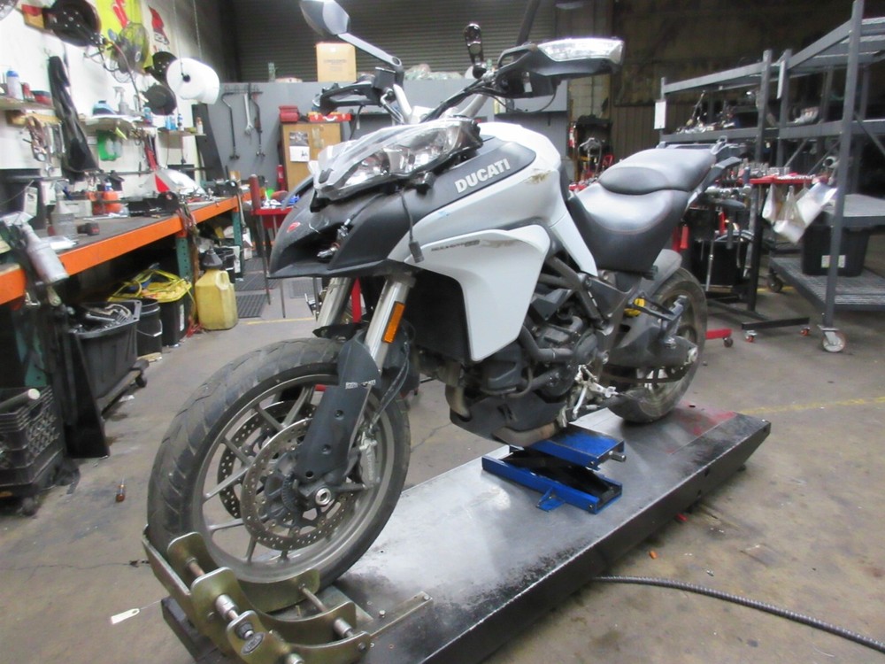 2017 17-21 Ducati Multistrada 950 Left Handlebar Handle Bar Control Switch