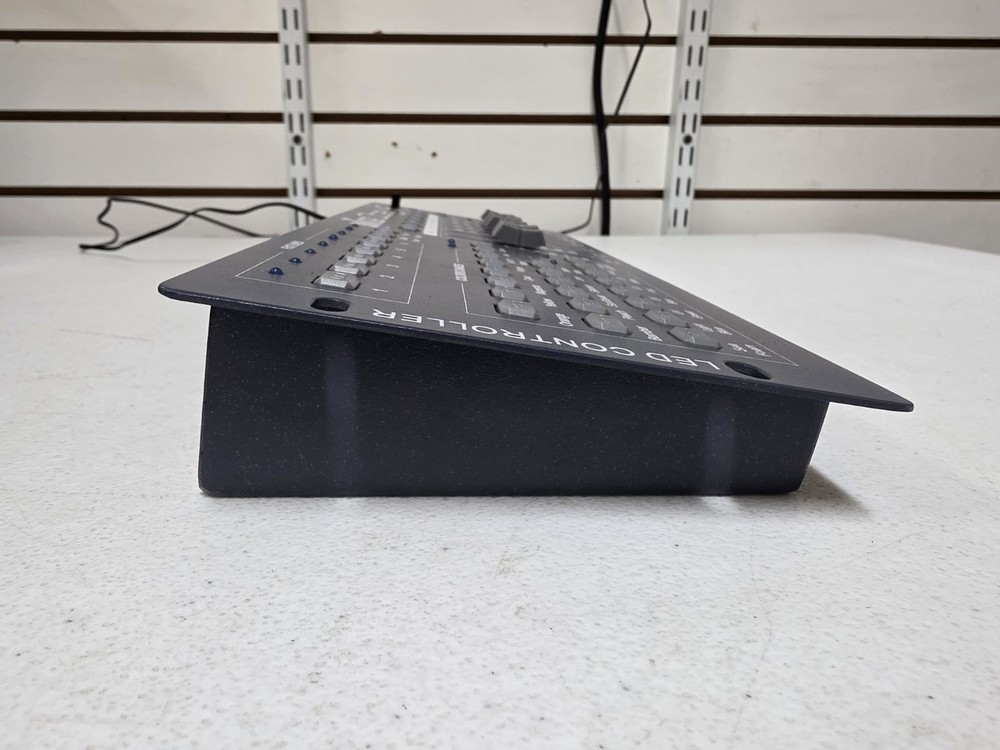 CHAUVET DJ Obey 6 Compact Universal LED Controller | LED Light Controllers