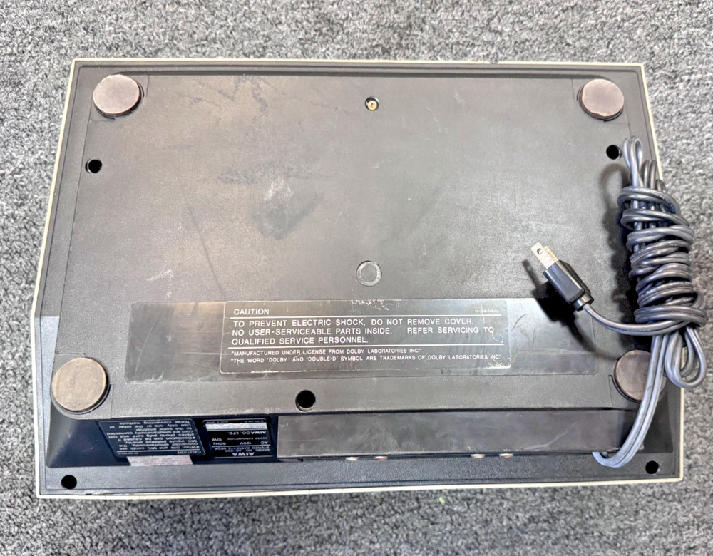 AIWA AD-1250 Solid State Cassette Deck, JAPAN, TURNS ON