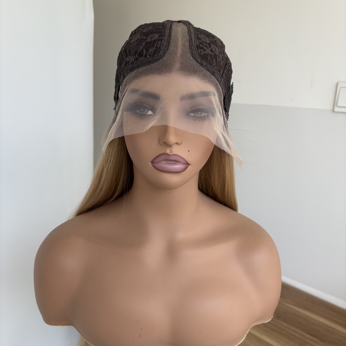 Synthetic Hair Heat Resistant HD T Lace Front Wig Long Straight Ombre Blonde