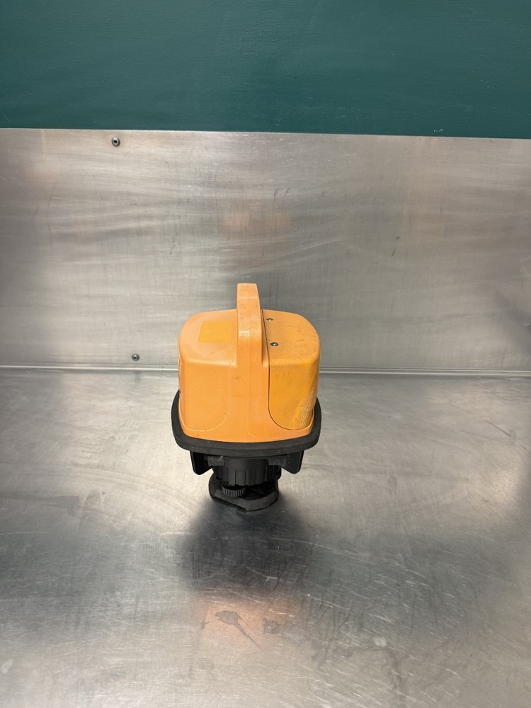 Spectra LL500 Self-Leveling Precision Laser with Receiver