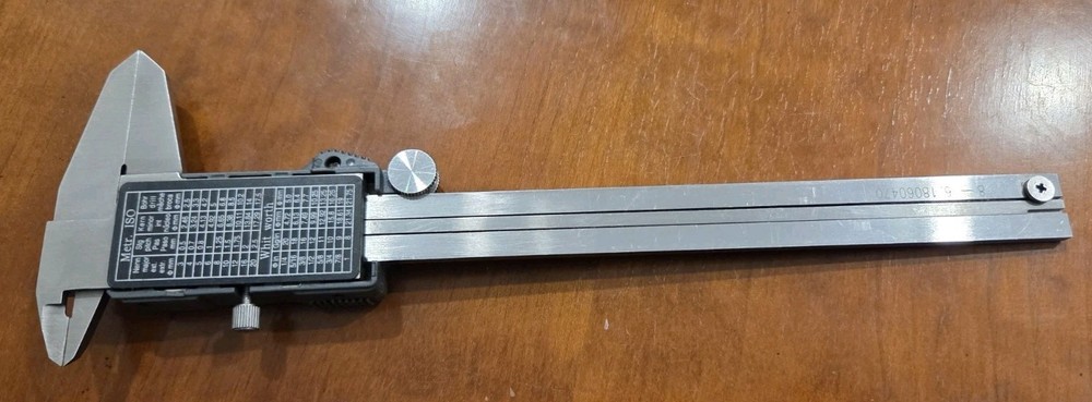 SHARS AVENTOR 6" Electronic Digital Caliper 303-1500