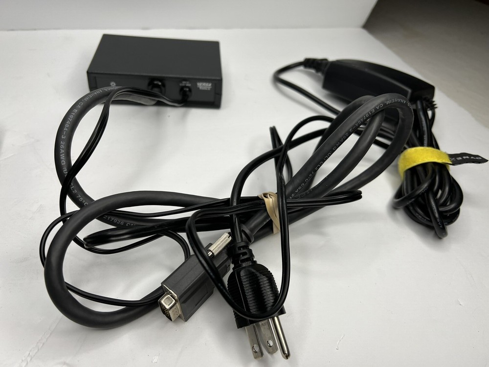 EXTRON P/2 DA2 PLUS VGA DISTRIBUTION AMPLIFIER w/ DIP switches