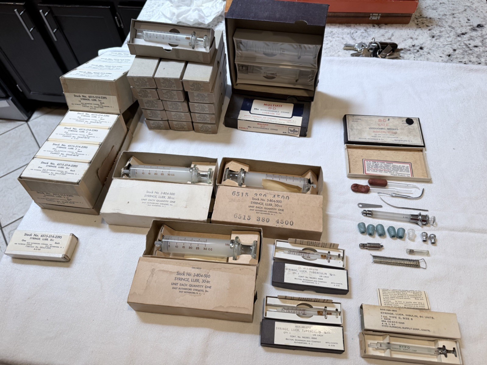 Vintage New/Old Stock Hospital Medical Syringe Equipment WW2-1950’s