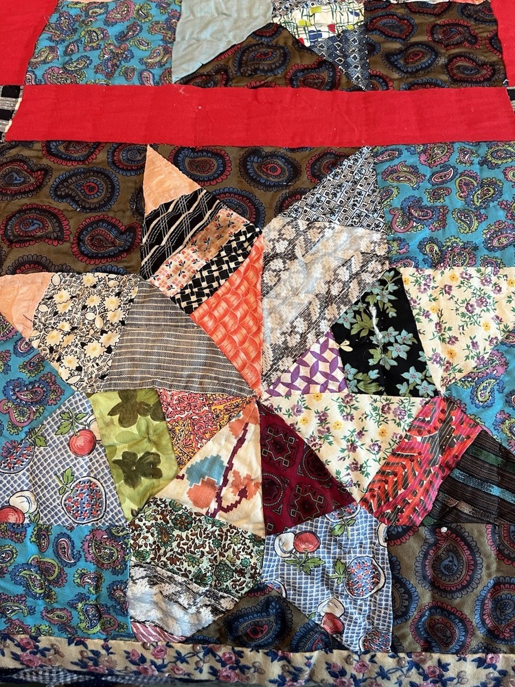 Vintage Handmade Quilt Scrap Star Patchwork Bedspread