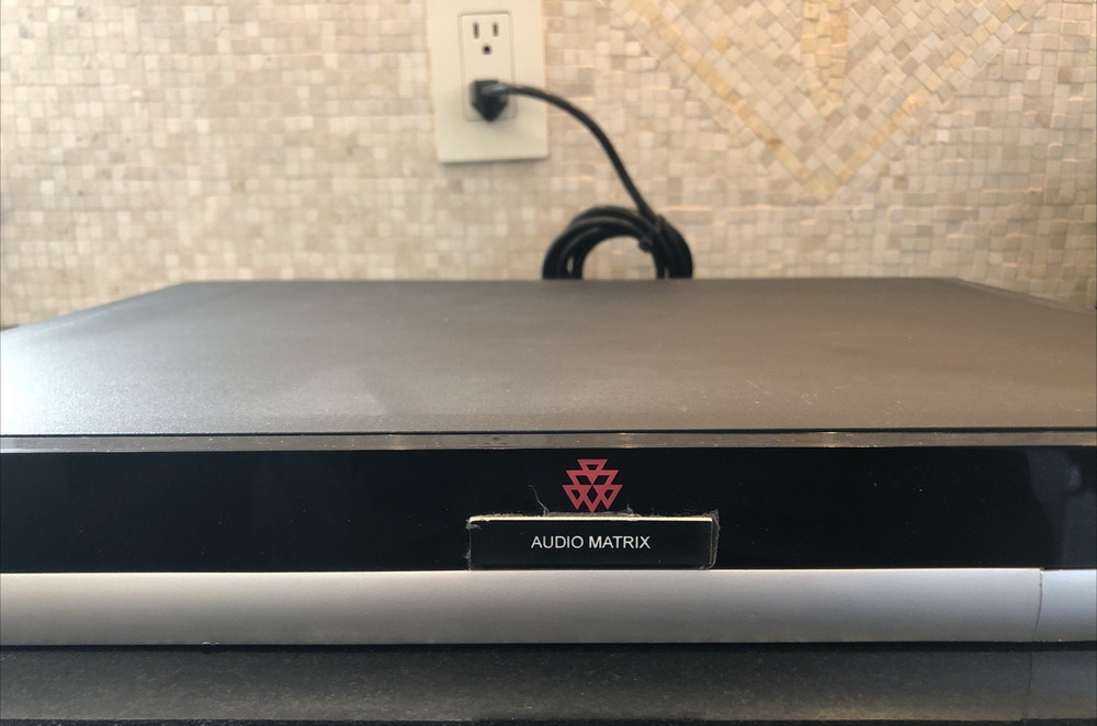 Polycom Sound structure soundstructure C16 perfect working condition