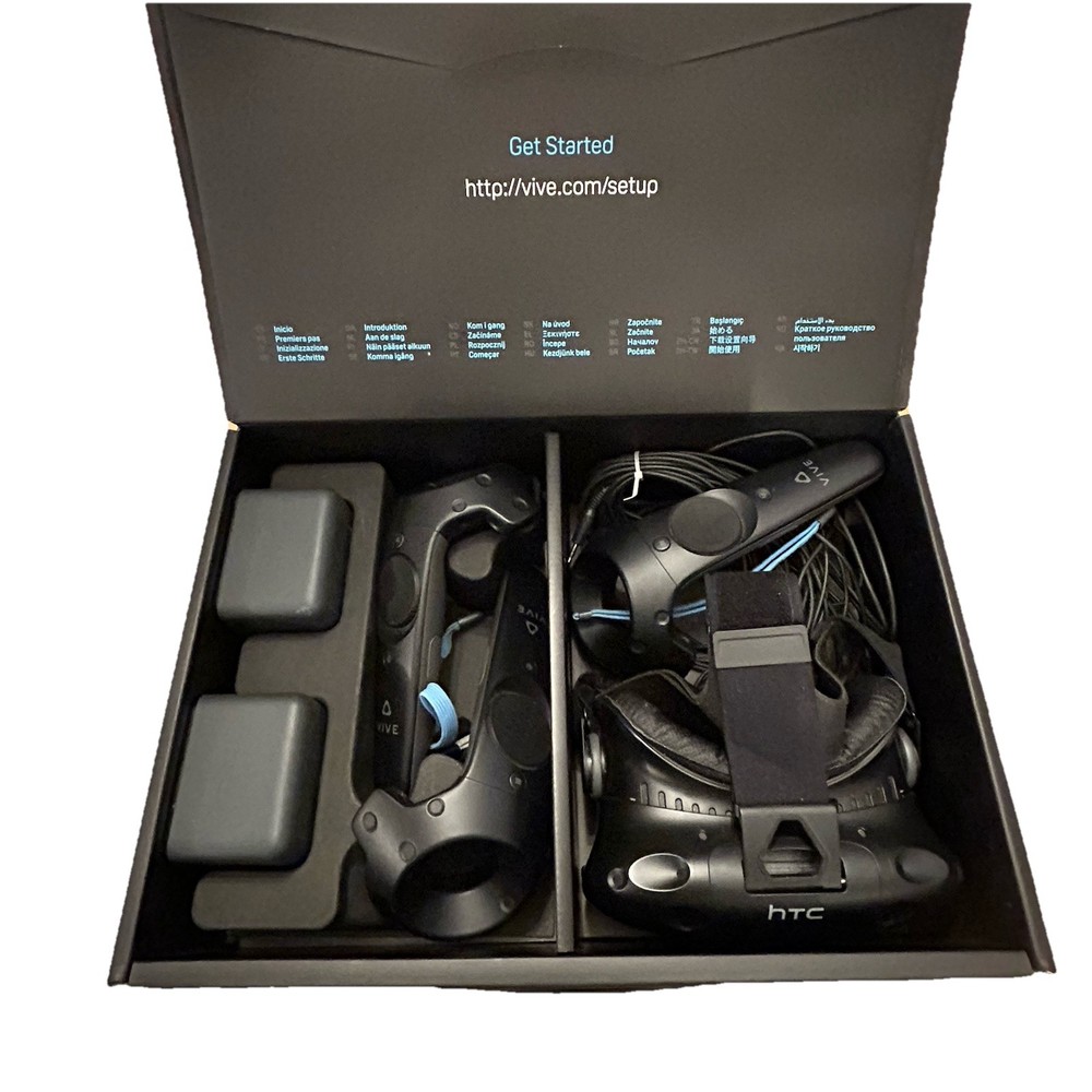 HTC Vive VR Headset System PC-Based Steam Powered W/Deluxe Audio Strap & Stands