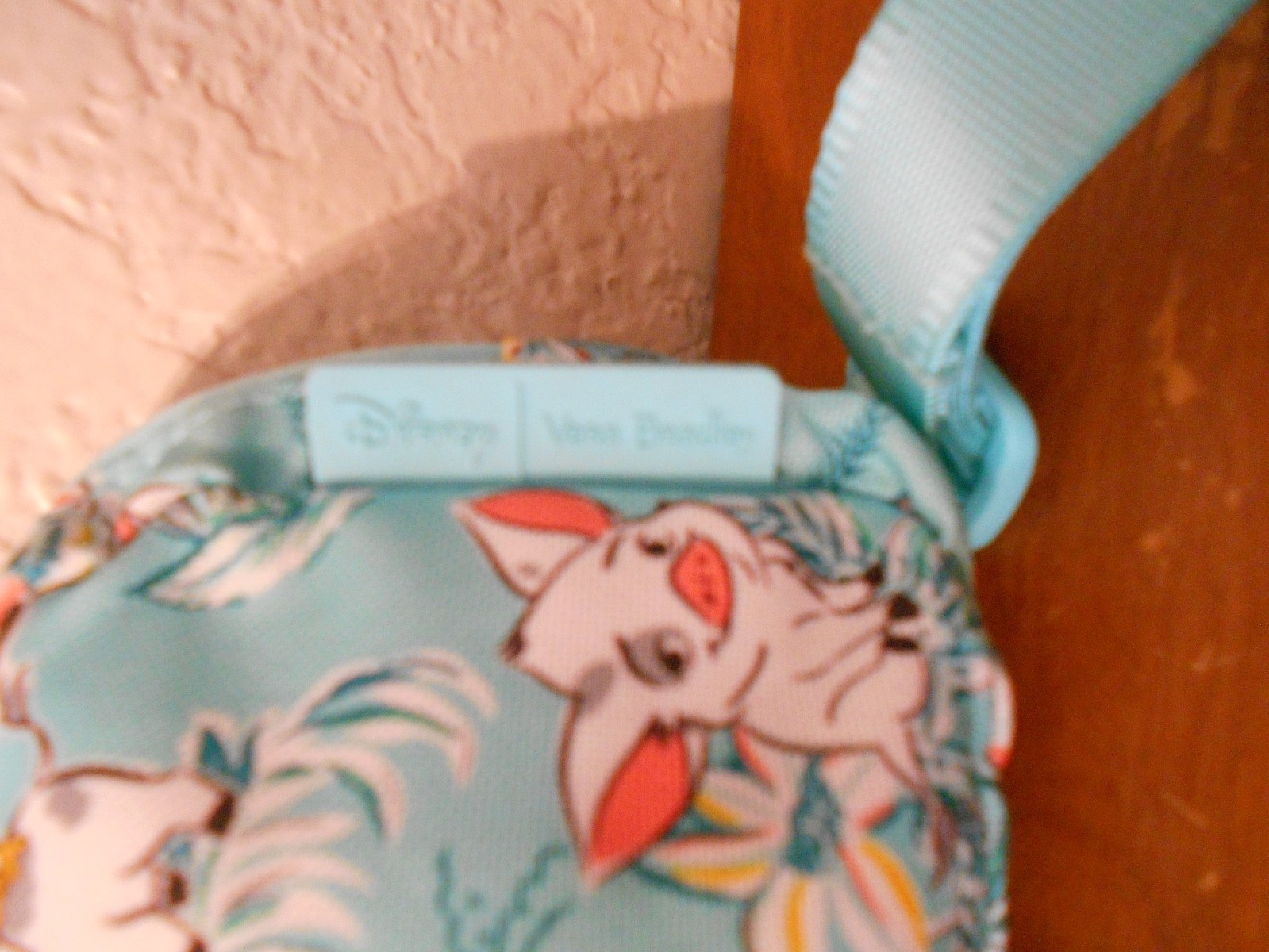 Disney Parks Vera Bradley Moana Pua Hei Hei Mini Adjustable Strap Fanny Pack