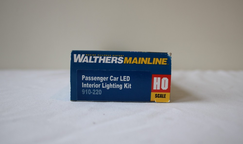 Walthers Passenger Car LED Interior Light Kit