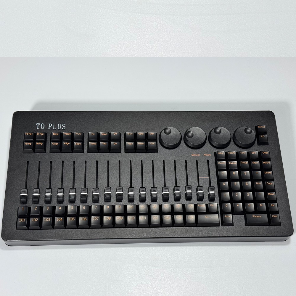 T0 Plus Mini Command Fader Wing on PC DJ Console for MA2 Light Software