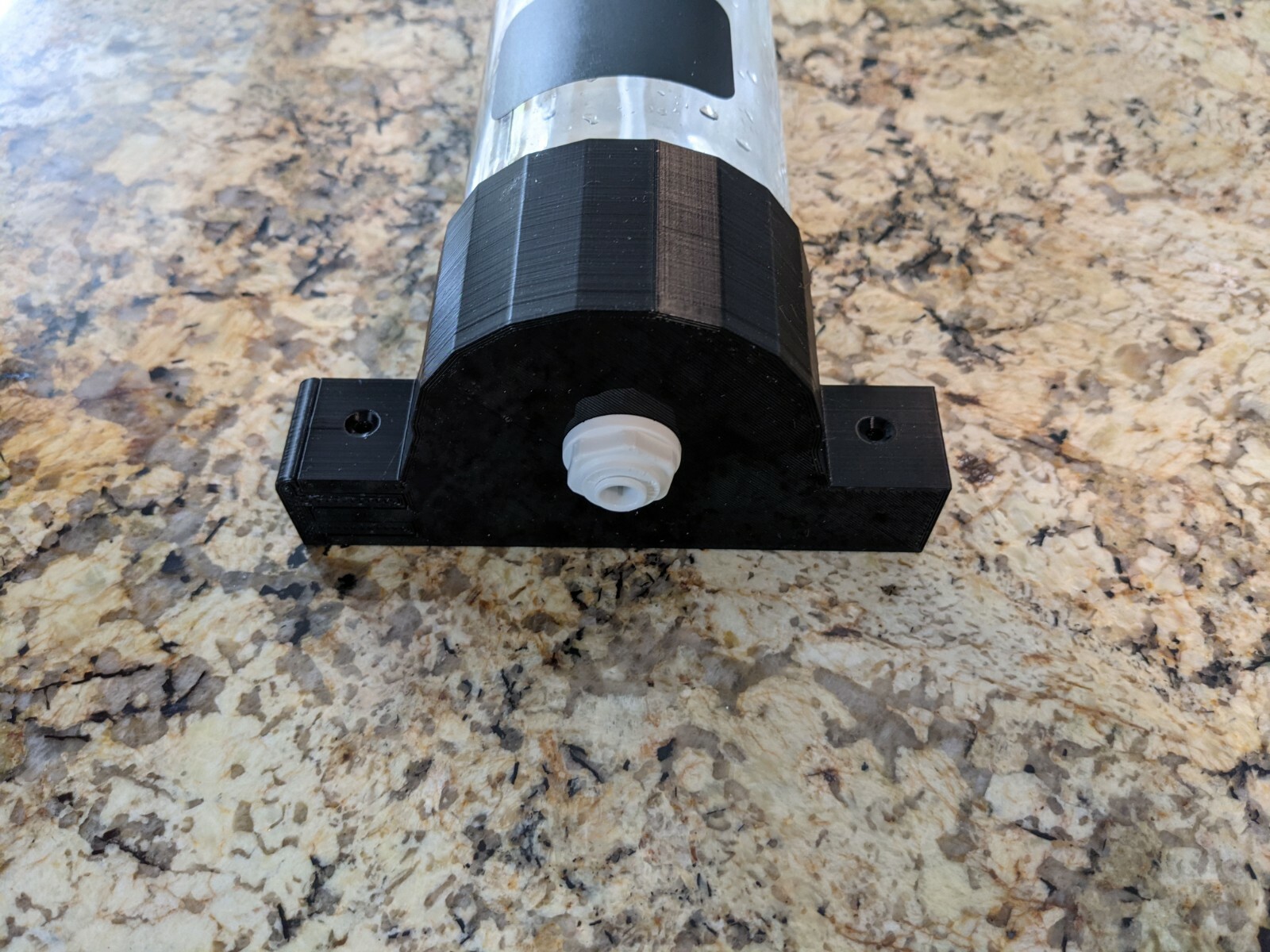 Aquarium Dosing Containers Plastic 500ml Marine Reef Slim Wall Mount Bottles