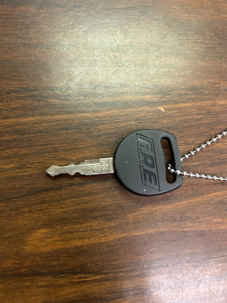 A.R.E. Truck Cap Key #0002