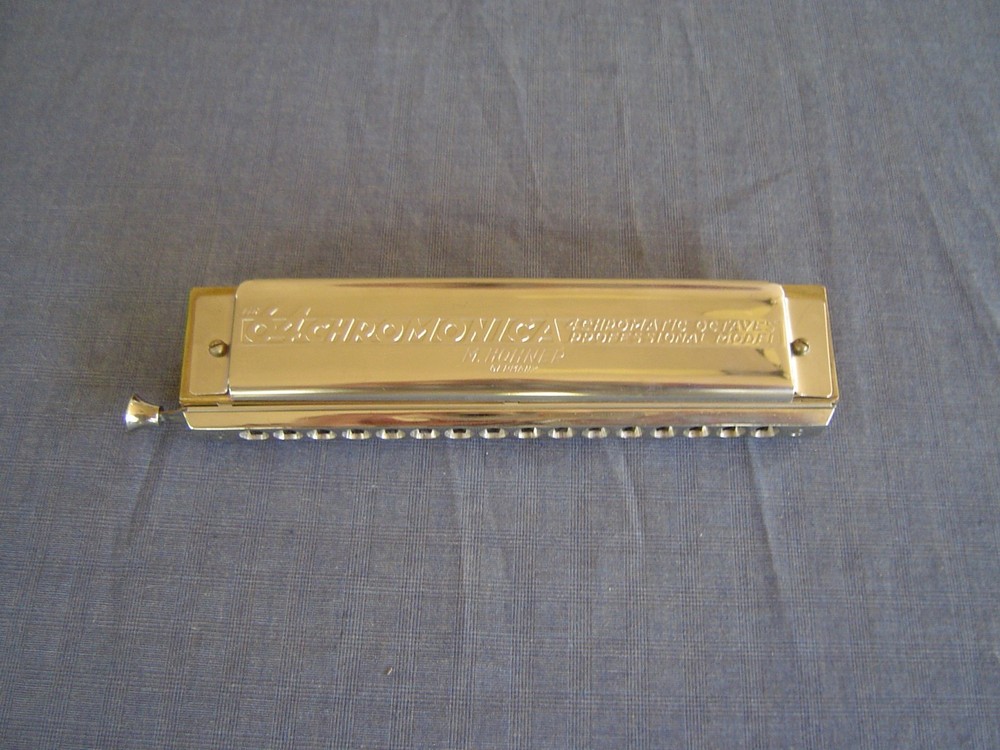 HOHNER "64 CHROMONICA" MODEL 280/64 "C" & RED STORAGE CASE