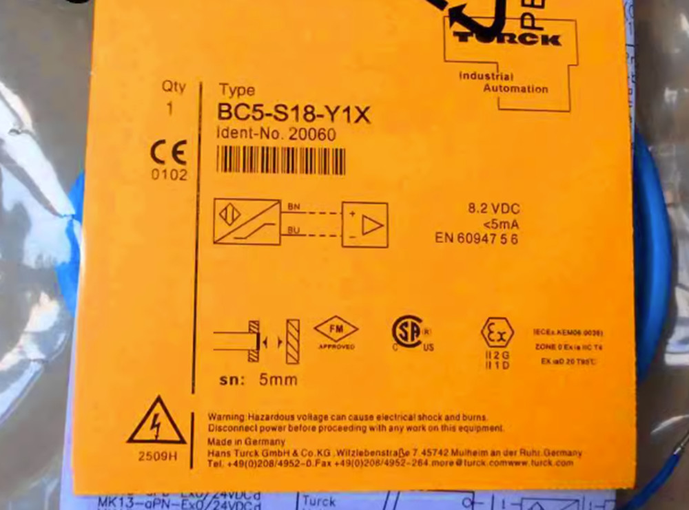 NEW Turck BC5-S18-Y1X Capacitive Sensor Embeddable 5mm Range 18mm Plastic Barrel