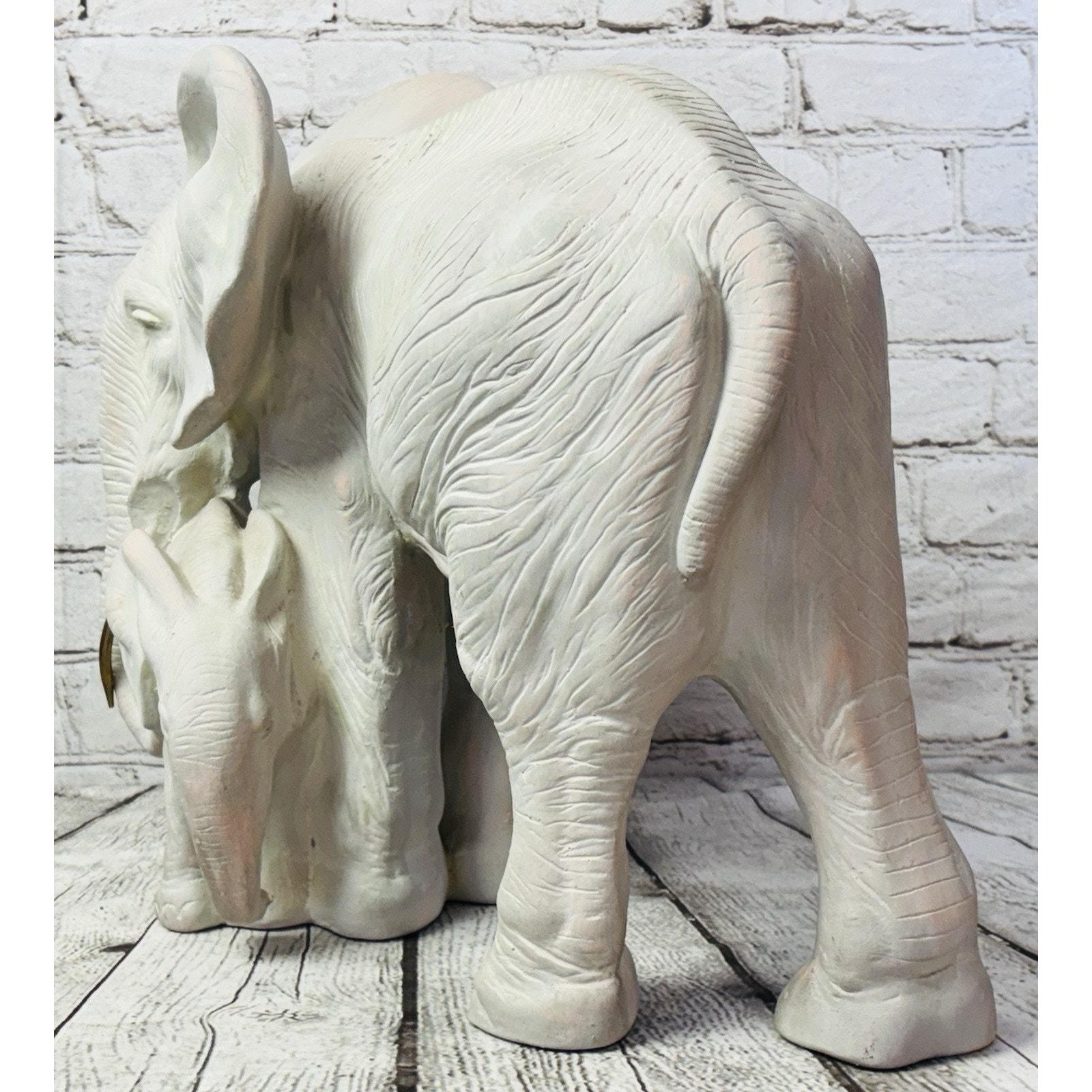 Vintage Anne Jo Elephant Sculpture: Mother and Baby, Handmade Decor (15" x 18")